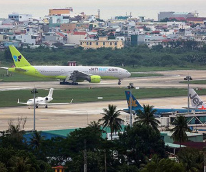Lại nóng chuyện di dời sân bay Đà Nẵng