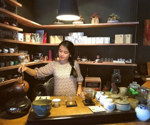 Nhẩn nha thưởng trà