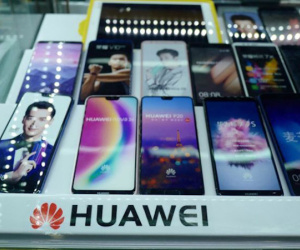 Huawei sửa sai sau vụ bị tố gian lận hiệu suất smartphone
