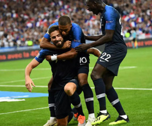 Pháp thắng trận đầu tại Nations League