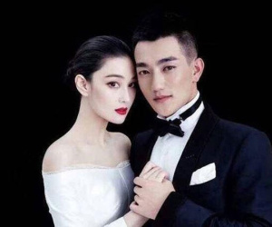Cũng bị cấm xuất cảnh nhưng lý do của 'tình địch Phạm Băng Băng' lại rất vẻ vang
