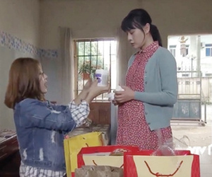 Đầu tư kĩ lưỡng là thế nhưng Quỳnh Búp Bê vẫn còn cả rổ 'sạn'