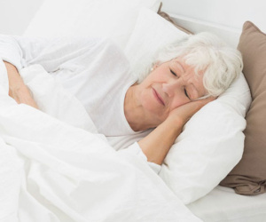 Ngủ bao nhiêu giờ/đêm thì tốt cho tim và tránh bị đột quỵ: Già hay trẻ đều nên tuân thủ