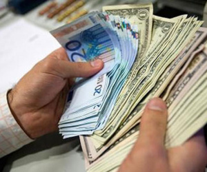 Tỷ giá ngoại tệ ngày 11/9: USD tăng nhanh, Euro giảm