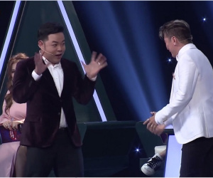 Tuyệt đỉnh song ca tập 10: Quang Lê suýt nữa bị Cẩm Ly 'bịt miệng' vì nói leo