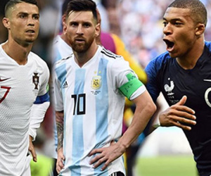 Ở tuổi 19, Messi và Ronaldo không sánh được với Mbappe