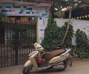 Bé trai đi học bị đứt vùng kín, nhà trường thông tin do bị ngã