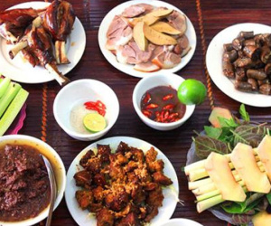 Khuyên dân Hà Nội thôi ăn thịt chó: A dua theo Tây