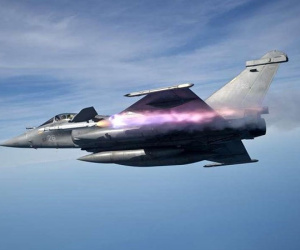 NATO phô diễn khả năng đánh chặn máy bay ở châu Âu