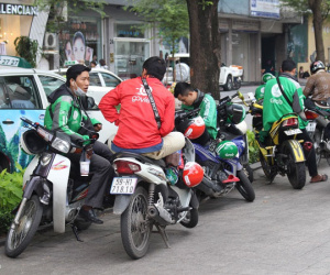 Khách phàn nàn Grab chiều chuộng người dùng mới, bỏ bê khách hàng cũ