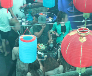Phát hiện hàng chục nam thanh nữ tú 'bay lắc' trong quán bar ở Sài Gòn
