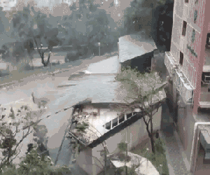 Chuyên gia lý giải nguyên nhân siêu bão Mangkhut không đổ bộ vào Việt Nam