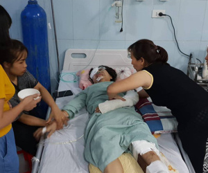 Vụ tai nạn 13 người chết: Vợ muốn nắm tay chồng đang nguy kịch để có sức mạnh vượt qua