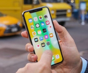 Giá iPhone đã đắt ngang MacBook