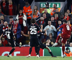 Firmino ghi bàn phút bù giờ, Liverpool hạ đo ván PSG