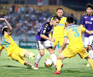 Những kỷ lục chờ Hà Nội FC sau khi vô địch sớm V.League
