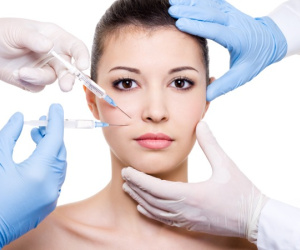 Tiêm filler, truyền trắng da – phương thức làm đẹp mới hay là đường đi tới... “tử thần”?