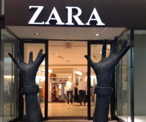 Trước khi bị tố xúc phạm người Việt, Zara nhận 'cơn mưa' chỉ trích