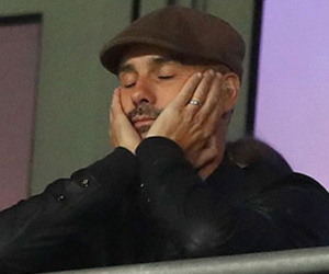 Vì sao Guardiola phải ngồi trên khán đài ở trận thua của Man City?
