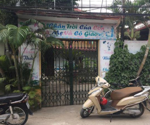 Cơ quan chức năng nói về nguyên nhân bé trai 2 tuổi bị cứa vòng quanh dương vật khi ở trường