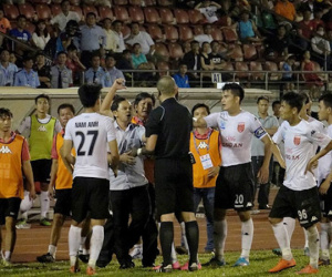 Hàng loạt án phạt ở V-League được đưa ra