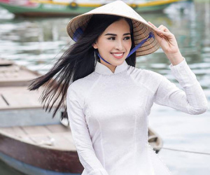 Hoa hậu Mỹ Linh nói về những bất lợi của Tiểu Vy khi thi Miss World