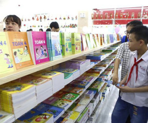 Bộ GD&ĐT: Sẽ xử lý cán bộ, giáo viên gây lãng phí sách