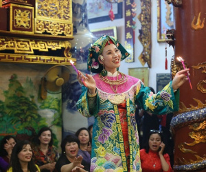 Thực hành tín ngưỡng thờ Mẫu Tam phủ tại các di tích ở Hà Nội: Nảy sinh nhiều bất cập