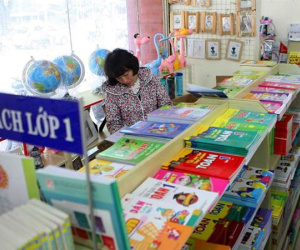 Bộ GD-ĐT kêu gọi các trường không cho học sinh viết vào SGK