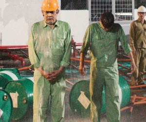NSƯT Hữu Châu dầm mưa nhiều giờ trên phim trường 'Hậu duệ mặt trời'