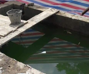 Một cháu bé tử vong do ngã xuống hố ga của nhà trường