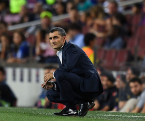 Valverde không hiểu tại sao Barca liên tục mất điểm