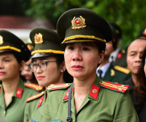 Xúc động hình ảnh người dân Hà Nội tiễn biệt Chủ tịch nước
