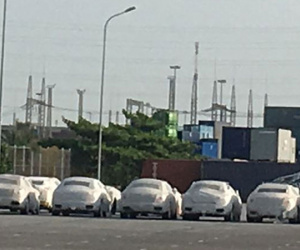 4 siêu xe Roll Royce, Ferrari và Porsche bị tạm giữ tại Hải Phòng