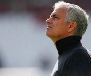 Sau MU, ai còn cần Mourinho nữa?