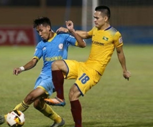 Trước vòng 25 V-League 2018: Căng thẳng hai cuộc chiến