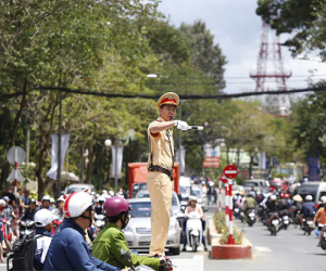 Đà Lạt: Lần đầu tiên thí điểm bục chỉ huy điều khiển giao thông