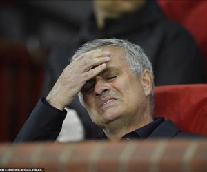 MU không ngừng sa lầy, Mourinho đổ tại cả… cảnh sát giao thông