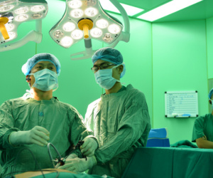 Người đàn ông bị ung thư dạ dày giai đoạn 3 do thói quen ăn quá mặn đã thoát án tử ngoạn mục nhờ phương pháp này
