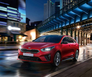 Kia ProCeed 2019 lộ diện - quyến rũ và thực dụng hơn