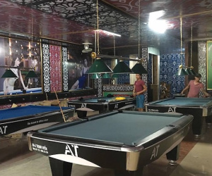 Lãnh đạo bắt quả tang 2 cán bộ bỏ nhiệm sở đi đánh bida giờ hành chính
