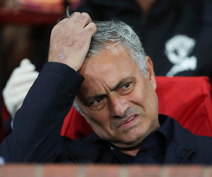 NÓNG: Ấn định thời gian M.U sa thải Mourinho