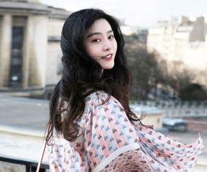 Những bí mật phía sau hành trình từ một 'A Hoàn' tới 'đại gia ngã ngựa' của Phạm Băng Băng