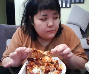 Hành động khó lường của cô gái khi nghe bạn trai thổ lộ: 'Anh muốn em gầy, nếu em giảm cân mình sẽ sớm về chung 1 nhà'