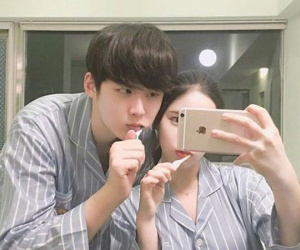 Bị bệnh không thể có con nhưng lại tiếc tiền thuốc, anh chồng bị dân mạng chỉ trích dù biết lý do đáng thương này