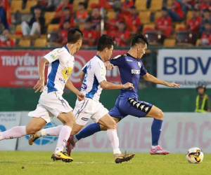 Bình Dương - HAGL: Tiến Linh cú đúp lu mờ Công Phượng