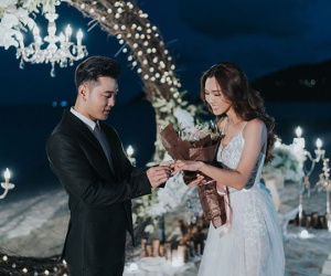 Nhiều năm chung sống nhưng chưa đám cưới, Ưng Hoàng Phúc bất ngờ cầu hôn bà xã trên biển