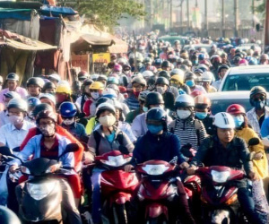 2030 cấm xe máy: Nói thế thôi, thật khó tin