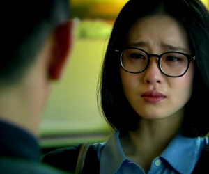 Chồng đay nghiến vợ sau đêm tân hôn, nhưng vợ không oán giận mà chỉ để lại đúng một mẩu giấy khiến chồng ân hận bội phần