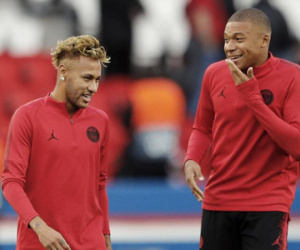 Neymar - Mbappe kết băng đảng, tẩy chay Cavani